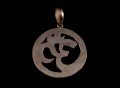 PA108 Pendentif Argent Massif Om Corail