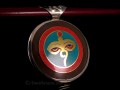 PD85 Pendentif Yeux de Bouddha Mantra Noeud Sans Fin