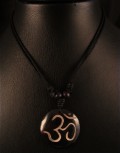 CD01 Collier Tibétain Om 