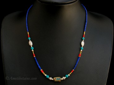 CD116 Collier Tibétain 49 cm