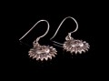 BdOA38 Boucles d’Oreille Tibétaines Argent Massif Soleil