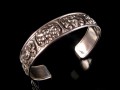 BRA31. Bracelet Tibétain Argent Massif Signes Auspicieux 