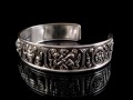 BRA31. Bracelet Tibétain Argent Massif Signes Auspicieux 
