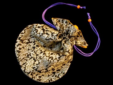 PochTib58 Pochette Tibétaine pour Mala