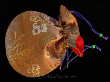 PochTib110 Pochette Tibétaine pour Mala