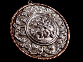 PA170 Pendentif Argent Massif Nœud Sans Fin Signe Auspicieu