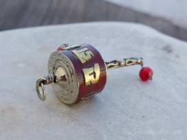 PD103 Pendentif Tibétain Roue à Prières