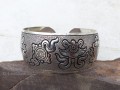 BRD363 Bracelet Tibétain Signes Auspicieux du Bouddhisme