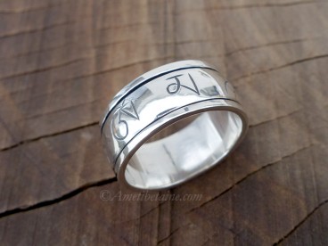 BA253. Bague Argent Massif Mantra Tibétain Om Mani Padme Hum