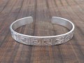 BRA70. Bracelet Tibétain Argent Massif Rhodié Mantra Bouddhiste
