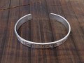 BRA70. Bracelet Tibétain Argent Massif Rhodié Mantra Bouddhiste
