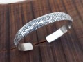 BRA73. Bracelet Tibétain Argent Massif Signes Auspicieux