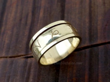 BD125 Bague Tibétaine Laiton Mantra Tibétain