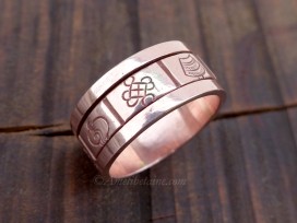 BD127 Bague Tibétaine Cuivre Signes Auspicieux