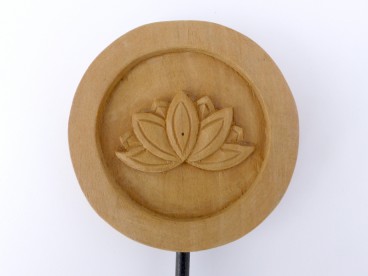 DDD84 Sculpture Fleur de Lotus Bois Exotique