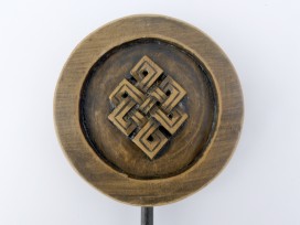 DDD87 Sculpture Nœud Sans Fin Bois Exotique
