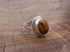 BA255 Bague Tibétaine Argent Massif Oeil de Tigre. Taille 57