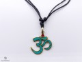 CD122 Collier Tibétain Om