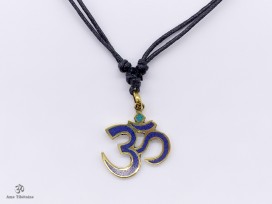 CD140 Collier Tibétain Om