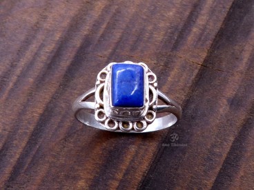 BA222 Bague Tibétaine Argent Massif Lapis Lazuli. Taille 57