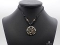 CD163 Collier Tibétain Om