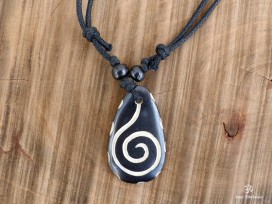 CD154 Collier Tibétain