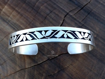 BRA78 Bracelet Tibétain Argent Massif