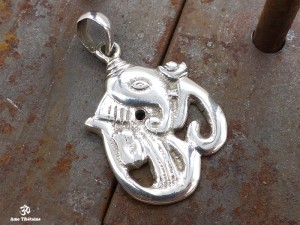 PA12 Pendentif Argent Massif Om Ganesh