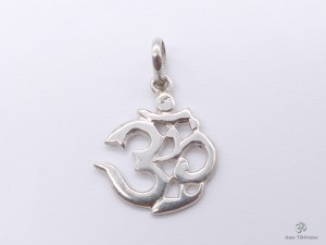 PA20 Pendentif Argent Massif Om Sanskrit