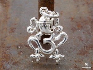 PA32 Pendentif Argent Massif Om Ganesh