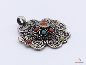 PD70 Pendentif Tibétain Mandala 