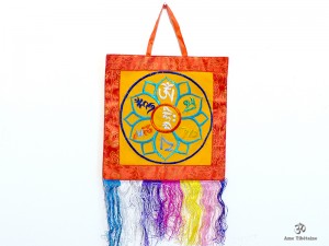 BB75 Bannière Tibétaine Mantra Om Mani Padme Hum