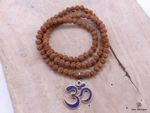 Mala157 Mala de Prières Rudraksha Om