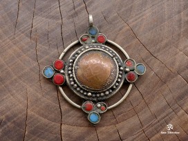 PD62 Pendentif Tibétain
