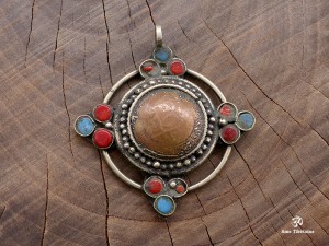PD62 Pendentif Tibétain
