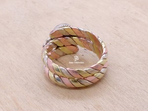 BD149 Bague Tibétaine 3 Métaux Taille 57
