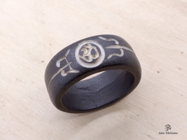 BD158 Bague Tibétaine Om. Taille 62