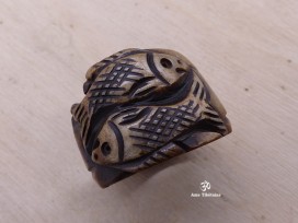 BD162 Bague Tibétaine Poissons d'Or. Taille 57