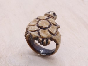 BD163 Bague Tibétaine Tortue. Taille 59