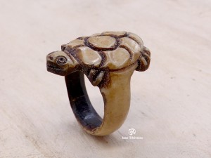 BD163 Bague Tibétaine Tortue. Taille 59