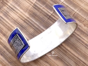 BRD395 Bracelet Tibétain Mantra Om Mani Padme Hum