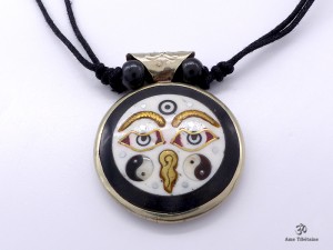 CD182 Collier Tibétain Yeux de Bouddha Om