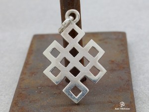 PA43 Pendentif Argent Massif Nœud Sans Fin Signes Auspicieux