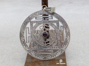 PA161 Pendentif Argent Massif Mandala Grenat