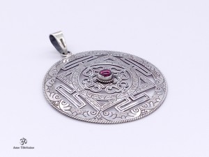 PA161 Pendentif Argent Massif Mandala Grenat
