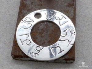PA260 Pendentif Argent Massif Mantra Tibétain