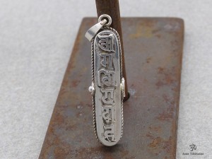 PA261 Pendentif Argent Massif Mantra Tibétain