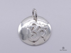 PA319 Pendentif Argent Massif Om