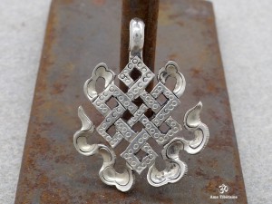 PA410 Pendentif Argent Massif Nœud Sans Fin