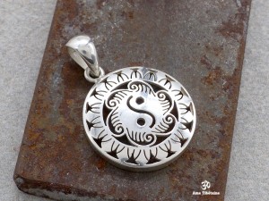 PA411 Pendentif Tibétain Argent Massif Yin Yang